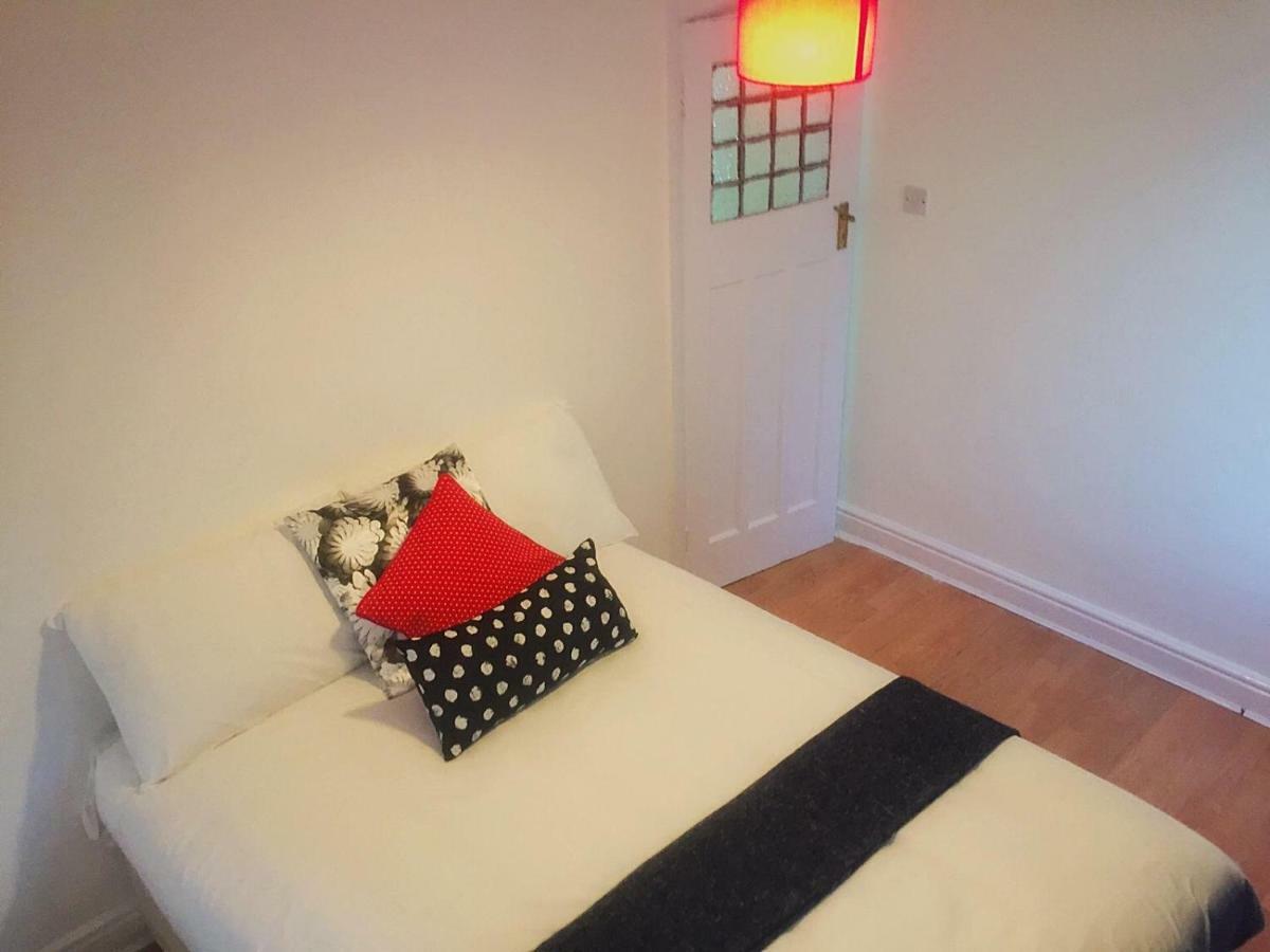North London Cottage Ngoại thất bức ảnh